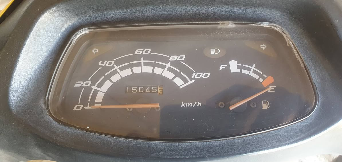 السلام عليكم
سبيسي ياباني دراجه نظيفه وحلوه ومحرك ناعم للعلم المكينه مفتوحه...مابيها اي نقص الكهربائيات كلها شغاله اشاير وبريك حتى ضوه الدشبول شغال الكيلو متر شغال نكره سلف وهندر ماشيه ١٥ الف فقط
مراوس بدراجه ام عيون او وحش الكون وانطي فرق...مكاني واسط الصويره
للاستفسار الاتصال على الرقم التالي👇
***********
