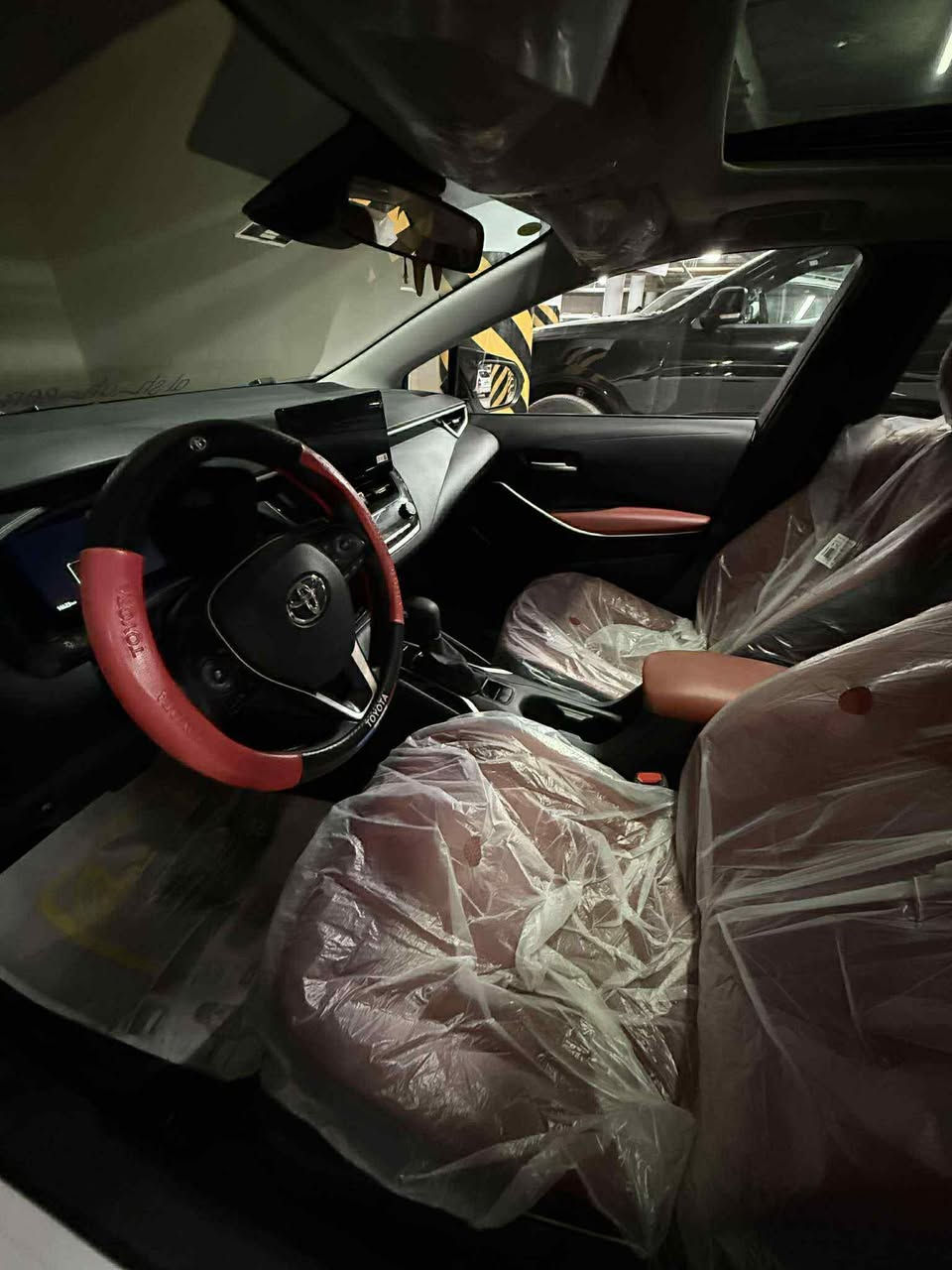 مراوس بتسلا ٣ 
كورلا ٢٣ هايبرد ماشيه ٤٥ بدون حادث شخوط بالباب مكحلات 
علامة زركة داخل احمر فول الشكل الخليجي بغداد بأسمي 
مكانها ابو غريب متواجد خاص 
واتساب ***********
