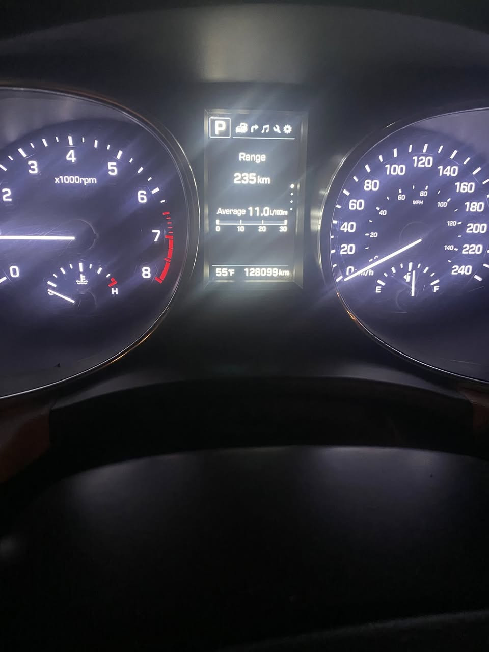 اسلام عليكم
سنتافي للبيع موديل 18 قطعتين بدون دواخل بدون ارباك 
سياره مفوله مواصفات رقم اربيل بسمي تحويل ثاني يوم 
السعر المطلوب 155 وبيهه مجال 
***********
