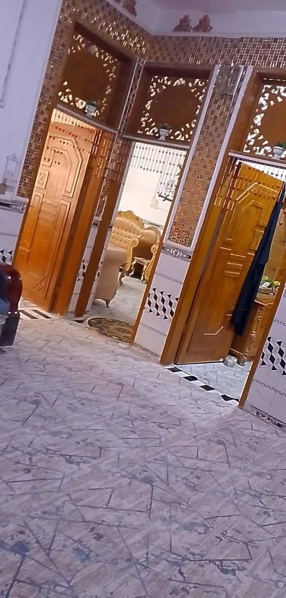 دار للبيع  القاسم  ( الجديدة)  مطلوب اسكان ( 30 ) مليون او مراوس بيت اقل 
📍 فرع ماهر حميو (أبو الانترنت)
🆕 بناء حديث 2025 – جاهز للسكن
📄 طابو صرف
📐 المساحة: 150 م²
═══════════════
🏠 الطابق الأول:
🛏️ غرفة نوم
🛋️ صالة استقبال
🚿 مجمعات صحية
🍳 مطبخ حار وبارد
═══════════════
🏠 الطابق الثاني:
🛏️ غرفة
🛋️ صالة
═══════════════
💰 السعر: مراسلة واتساب ماسنجر خاص فقط
═══════════════
📞 للاستفسار:
📲 اتصال / واتساب / ماسنجر
📱 ***********
________
🟣⭐للاٌســــتفسار⭐ 
اتصال او واتساب ماسنجر فقط
#مــن_لــديــه_عــقــار_تــجــاري_او_ســكــني_او_زراعــي_للــبــيــع_او_للايــجــار او مراوس بعقار ثاني 
#مـــراســلة_الــصــفـــحه_او_الارقــام_المــدرجــه_اعلاه
