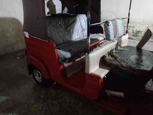 تكتك 2019ما امضلع السعرخمسة ونص وبيهة مجال منطقة الرشاد ***********0
