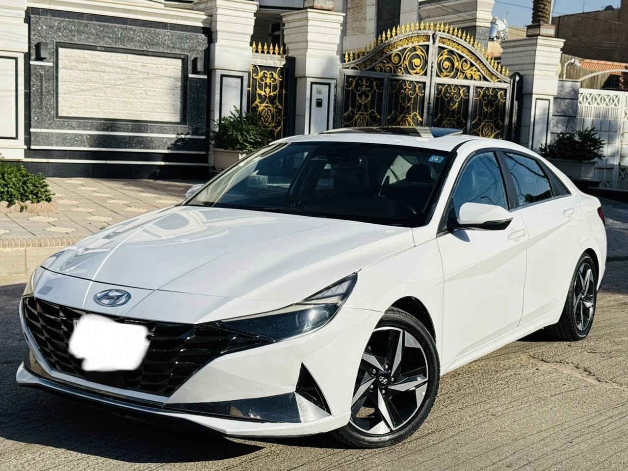 بيع مستعجل 122$

هونداي النترا 2023 لمتد 
رقم بغداد الدولي  بسمي 
بيها صبغ ٣ قطع باقي مكفول

السعر 122$
هاتف *********** ‭
‬
مواصفات فول 1/1 
——————————————————
فتحه سلايد طكتين 
هايبرد
بصمه و بصمه ابواب ودخول ذكي بصمه جنطه 
تشغيل عن بعد 
ليد امامي خلفي 
لايت امامي 3 عدسات زنون 
لد داخلي متغير
تحديد مسار
توقف ذاتي 
حساس امامي حساس خلفي 
رادار 360 
شاشه و عداد دجتال متصل 
داخل ابيض ملكي
تبريد تدفئه كشنات 
كشن سائق كهرباء + خزن 
تحديد مسار 
اوتو هولد 
هاند بريك بصمه 
تبريد شاشه مناخ منفصل 
نضام صوت سماعات 8 boss
وضعيات قياده 3 (نورمال _ سمارت _ سبورت) 
السياره بعد بيها مواصفات

العنوان بغداد
