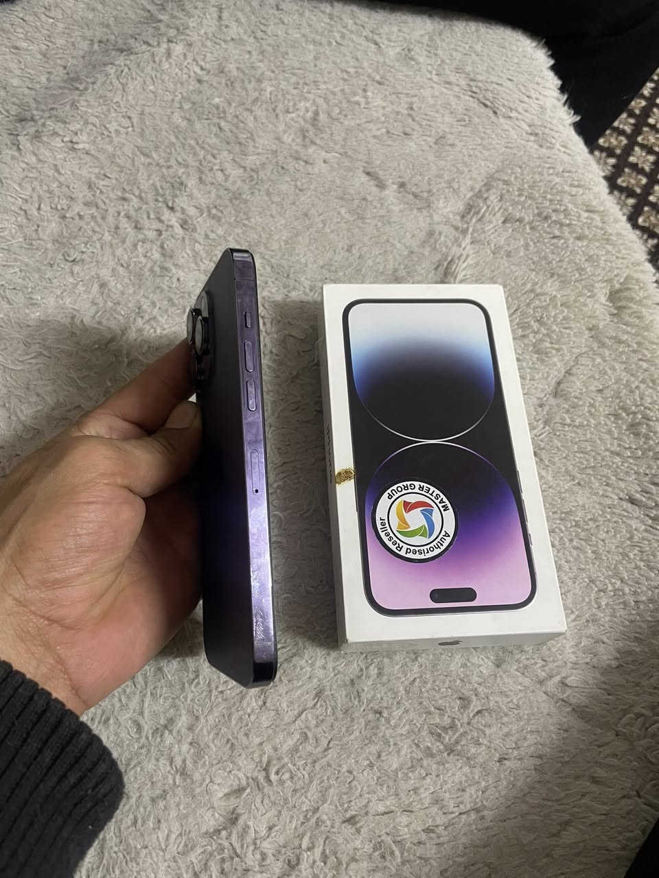 الآيفون 14برو ماكس 256k تبديل شاشة +البطارية بلادي 95سعر525الف رقم ***********
