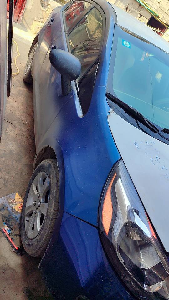 كيا ريو موديل 2014 خليجي بأسمي سنويه لل 26 ارقام انكليزي هزه جديده 
محرك 1600
محرك كير كهربائيات خير من الله 
السياره بيه جفيه صفحه 
ابيع البدي كوم حديد 
حداديه تمام كله جديد 
السعر 65 بيه مجال 
العنوان البصره 
شراي يتصل *********** البصرة, العراق
