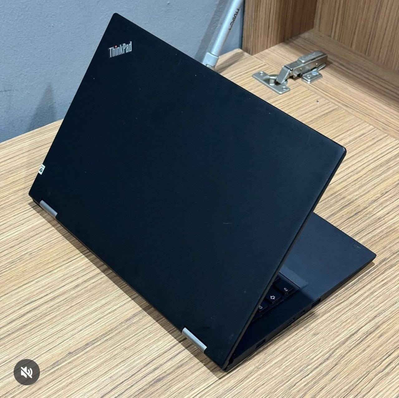 لمس قلاب عندي توصيل
لابتوب Lenovo yoga x390 لمس قلاب 
المعالج core i5 الجيل الثامن
رام 8 كيكا DDR4
الهارد 256 كيكا SSD
كرت الشاشه Intel Uhd 630 حجم 4 كيكا
الشاشه حجم 13.5 انج ضد التوهج دقة fhd 1920x1080 نوع ips لمس قلاب 360 درجة مع القلم الاصلي للجهاز 
باتري ليثيوم 6 خلايا  شحن سريع 65 واط والباطرية ممتازة وشاحن تايب سي 
كامره دقة hd تحتوي قفل فتح وغلق الكامرة 
بصمة اصبع نضام حماية 
 منفذ تايب سي و رام  وhdmi وباقي المنافذ   الحاسبه كلش نضيفه وحلوه
السعر 375 الف


**إذا كنت صاحب هذا الإعلان وتريد حذفه لأي سبب، رجاءا أرسل رسالة إلى الدعم الفني**