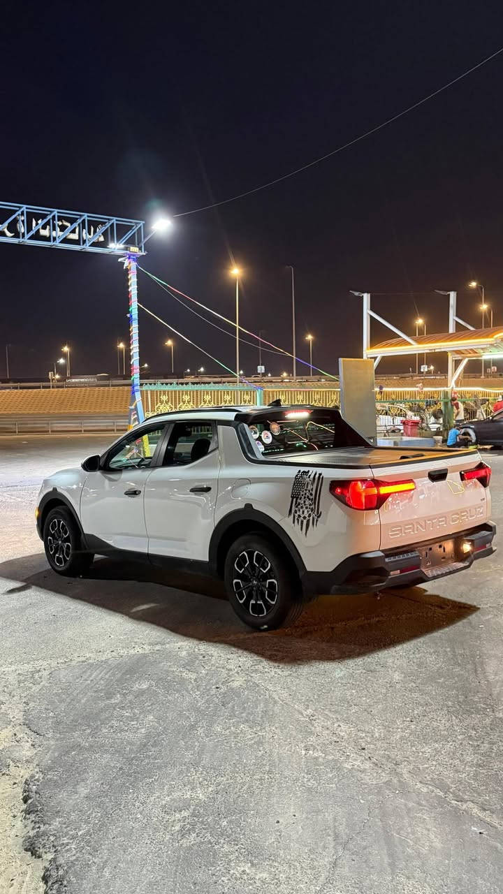 سلام عليكم  سانتي كروز موديل23محرك2500
فول موصفات فتحة سقف ويل جبير بصمه رادرات 360
دخول جديد منفيس بأسمي السايره داخله تقرير غرق شغاله من امريكا  كفاله كير مكينه كهرباء 
مكان السياره بالبصره قبله 188
*********** وتساب مكان السياره بصره
