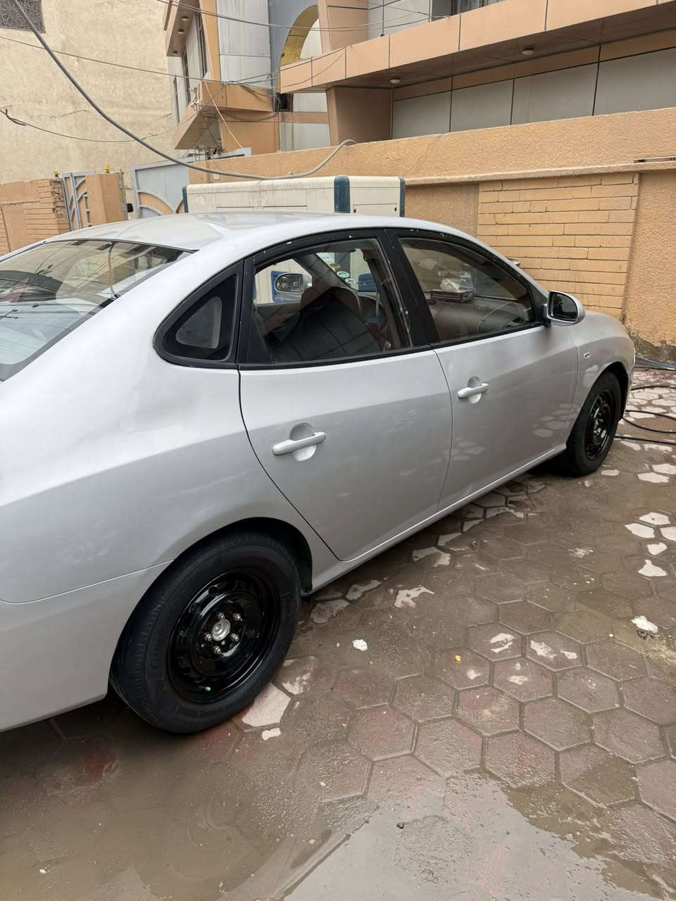 السلام عليكم للبيع أدوات مكصوصه متومه رقم بغداد سياره جديده السعر40وبيها مجال العنوان البصره رقم الهاتف***********
