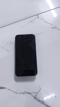 ايفون اكس ار • فيس ايدي شغال • صوت ناقص