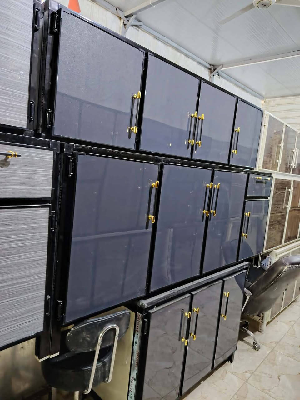 كاونترات شغل فول بنل
كاونتر متر ونص سنك مرمر ب275 
كاونتر مترين جديد ب375 الف


**إذا كنت صاحب هذا الإعلان وتريد حذفه لأي سبب، رجاءا أرسل رسالة إلى الدعم الفني**