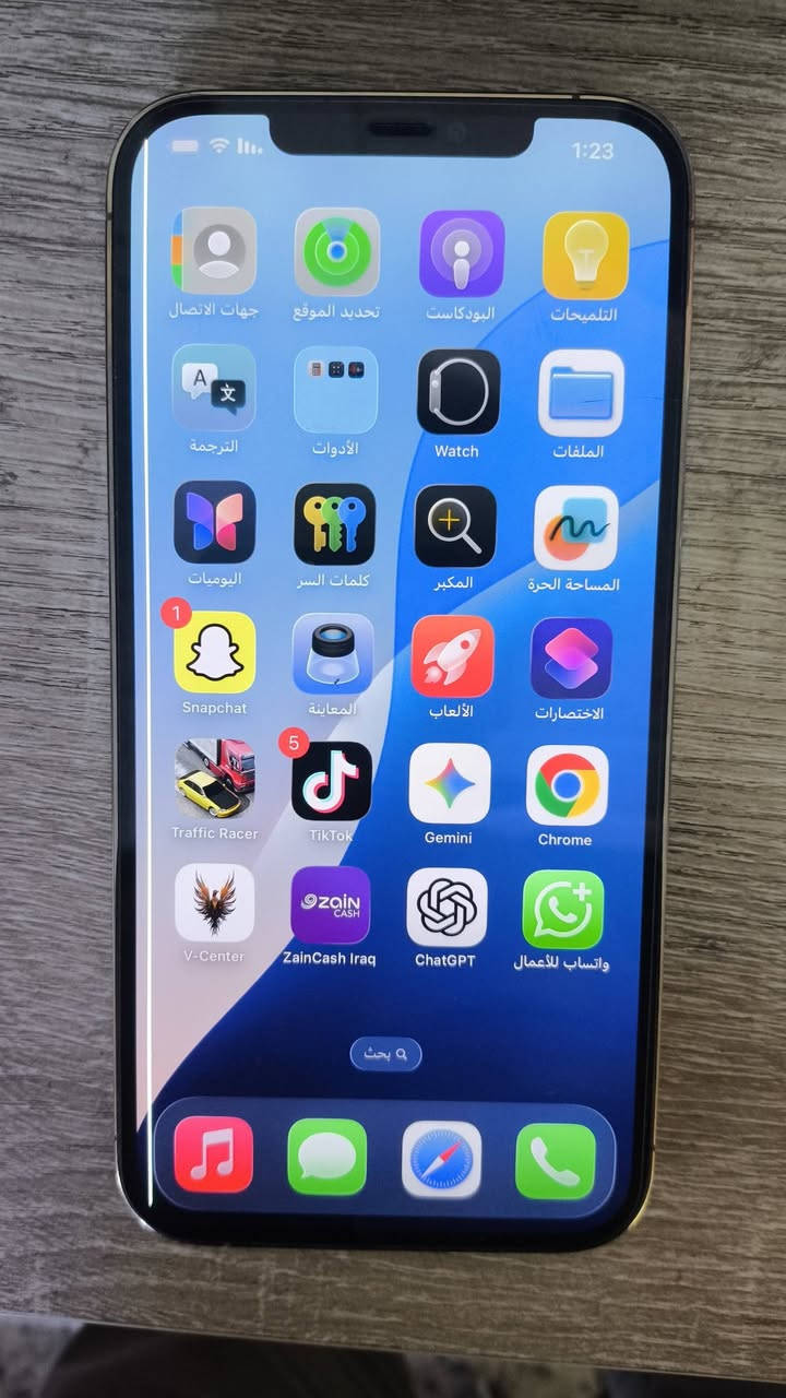 سلام عليكم اخواني
12Pro Max 
ذاكره، 256
مبدل بطارية وشاشه بيه خط بسبب بطارية القديمه منفوخ تريد بطارية القديمه موجود 
وجهاز تخطي مفتوح 
باقي كله شغل 
السعر، 250
بغداد جسر بنوك 
***********
فقط ابيع ماكو مراوس
