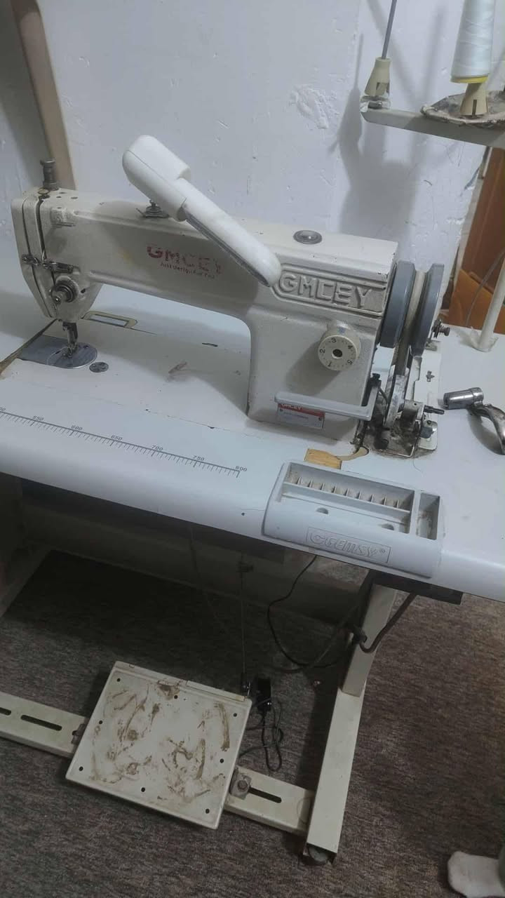 سلام عليكم عندي غراض لبيع وتفاصيل ع خاص


**إذا كنت صاحب هذا الإعلان وتريد حذفه لأي سبب، رجاءا أرسل رسالة إلى الدعم الفني**