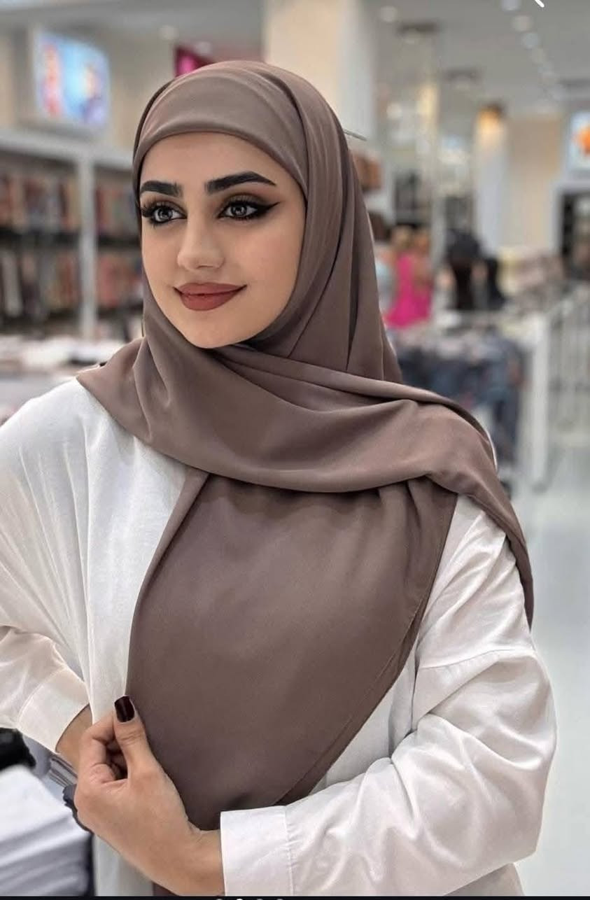 شلون ربطات تجنن 🥹🎀
محبين الربطات والالوان السادة 
متوفرات داخل بيج حجابات ايليا
للحجز Lara Lolo


**إذا كنت صاحب هذا الإعلان وتريد حذفه لأي سبب، رجاءا أرسل رسالة إلى الدعم الفني**