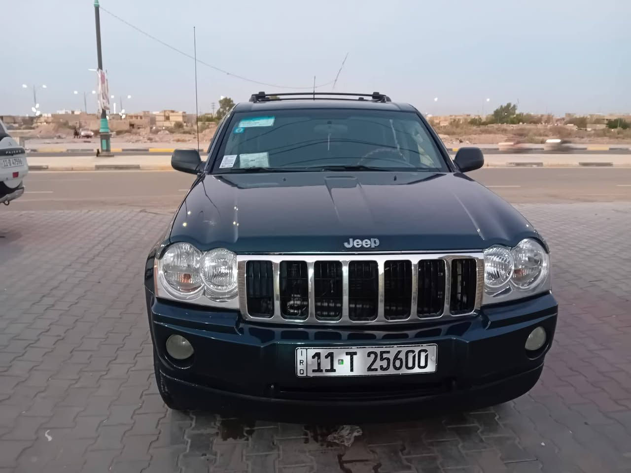 السلام عليكم 
جيب موديل 2005 بٱسمي
السياره حادثها جاملغ امامي جهت الصدر فقط
بيها رش احزام بلا تكم بس رش اثر شخوط 
سياره جاهزه من كلشي منضومة غاز خارجيه بمكان السرير
مكاني واسط الكوت مركز المدينه ***********
***********
السعر 110
