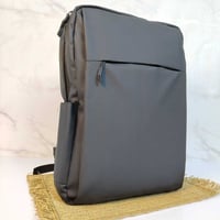 حقيبة ظهر • USB شحن • مقاومة للماء