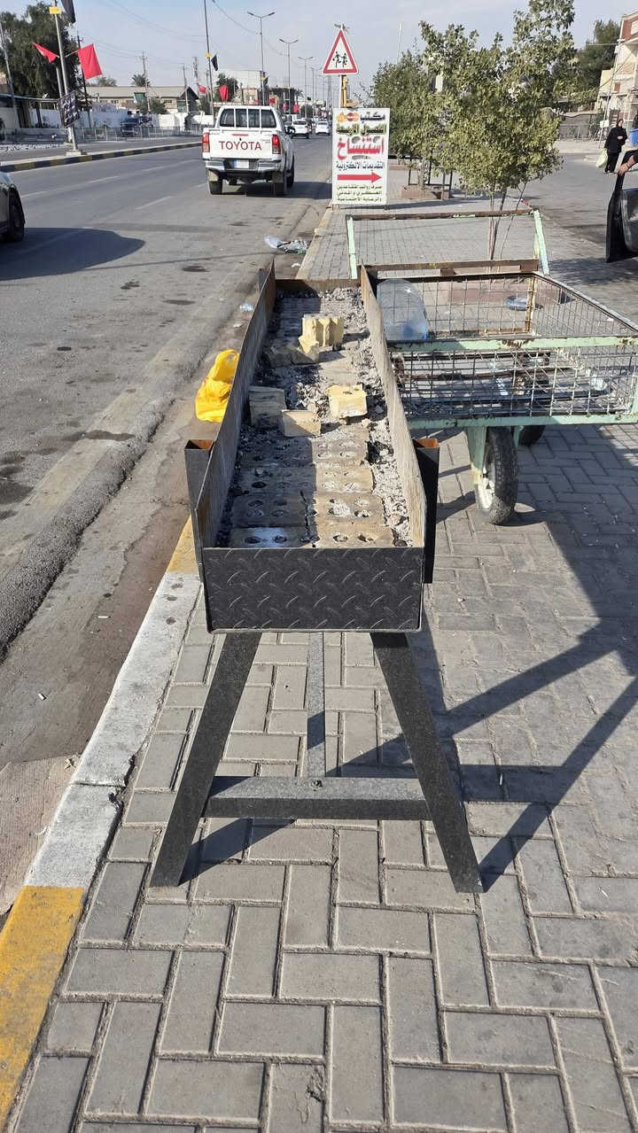 ميز سل ستيل 200×70 منقلة 200×25
استعمال اسبوعين 
 للبيع 
***********
