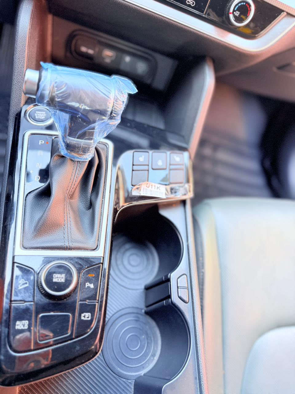 السلام عليكم

كيا سبورتج موديل٢٠٢٥ خليجي فئة السيارة بلاك ادشن أم الضمان ضمان شركة الدوليه خمس سنوات او 100 الف كيلو رقم بغداد الجديد  تحويل ثاني يوم محرك 2000 دوش والسيارة مكفولة كفالة عامة والسيارة 

ماشية2000 الفين على وضعية الشركة 

مواصفات السيارة: 

بصمة ،كراسي كهرباء،شاحن واير ليس،سايد بريك بصمه ،ثلاث تحكمات أنظمة قيادة ،دشبول ايباد ،جنطه كهرباء ،قطعتين تبريد ،كشنات جلد،تدفئة بالستيرن والكشنات ،حساس خلفي امامي،رادار جانبي ،نقطة عمياء،لد امامي لد خلفي , داخل زيتوني 

سعرها 235$

شراي يتصل ويدلل
***********
