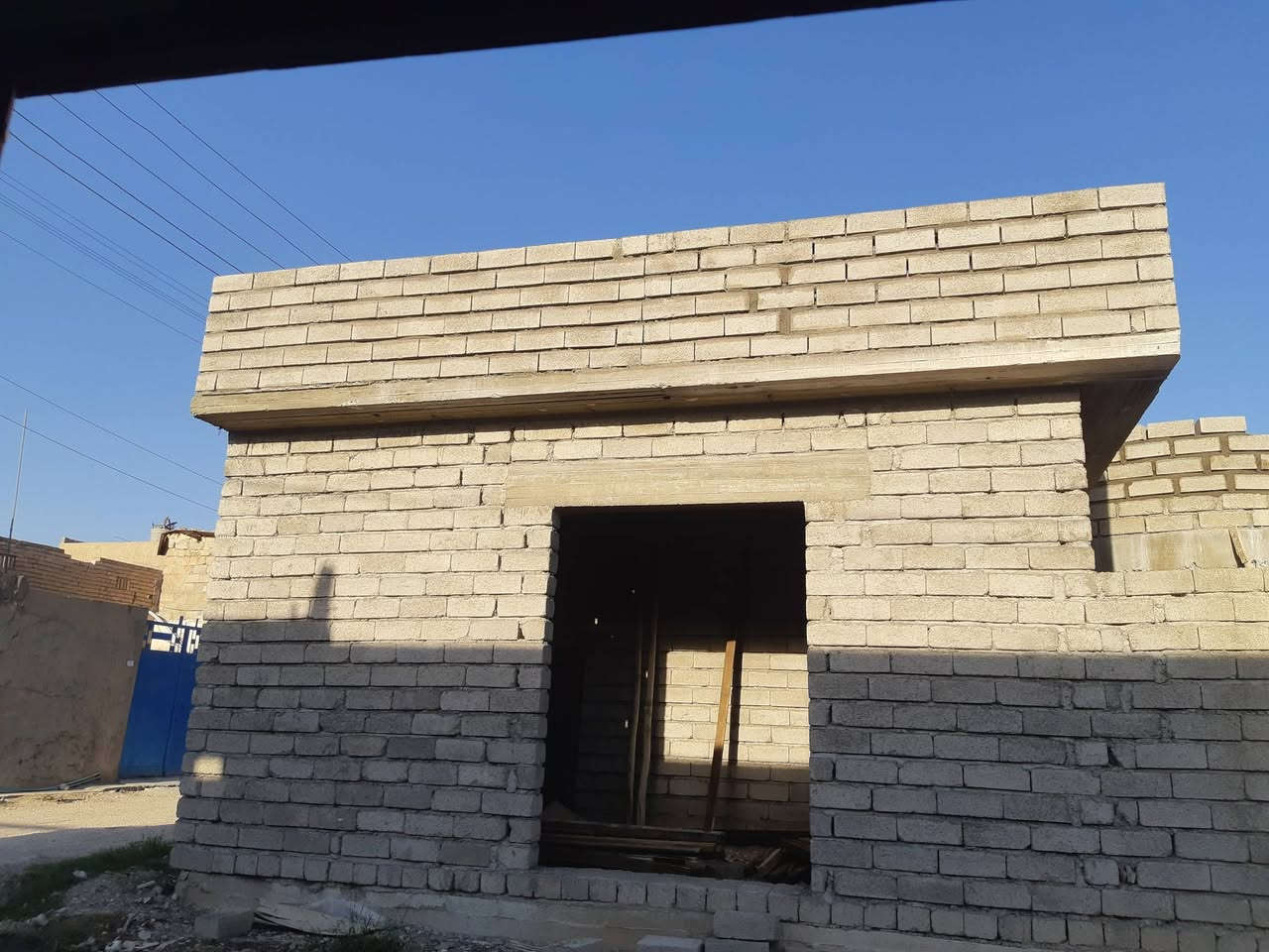 السلام عليكم
نشتغل البناء درجه اولى نشتغل داخل وخارج تلعفر على الف أو قطعي اي استفسار ***********
