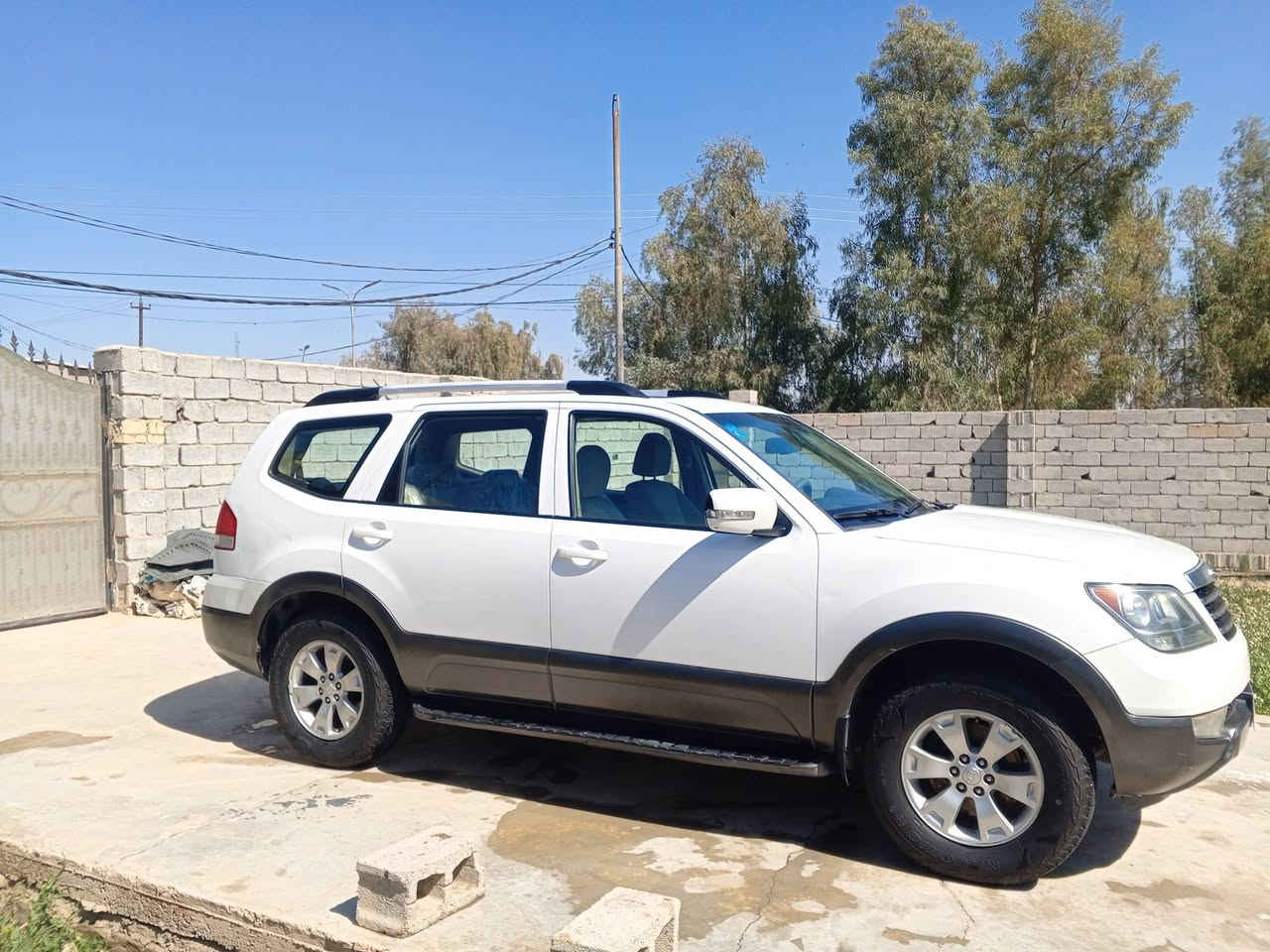 السلام عليكم ٢٠١٠ بيهه جامرلغ السائق وبنيد مصبوغات بدون دواخل مكينه مبدل كاز كيت لاصرف لابخار تخم تاير جديد مكاني ديالى بعقوبه تقاطع القدس السعر ١٢٨ وبيهه مجال رقم الهاتف ***********
