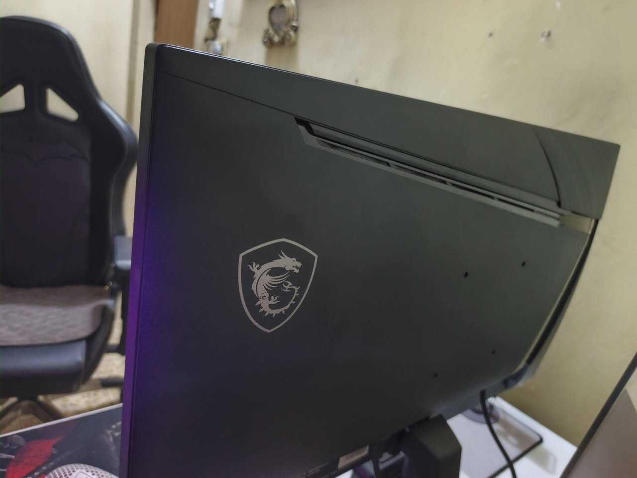 Msi
27
2k
Fast ips
180
Hdr
جي سينك
تدعم ذكاء اصطناعي 
الشاشه جديده كلش
مع كامل ملحقات 
و الكرتونه
السعر 220 الف ثابت 🔒 
مكان بغداد البياع 
متواجد واتساب
***********
توصيل بغداد موجود 
محافظات ماعندي اعتذر
