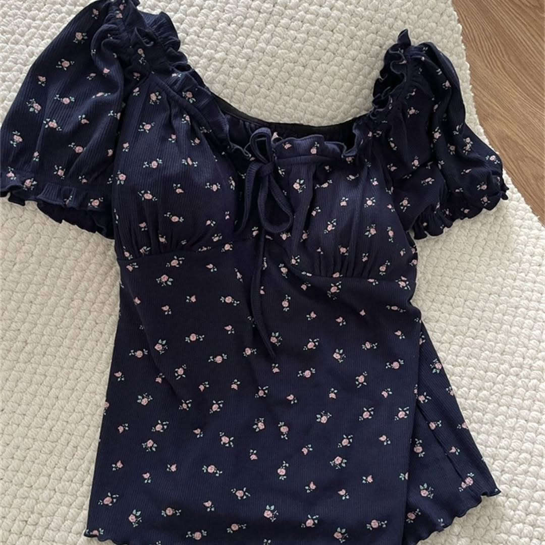 🤍✨🪷🌀
تراك بيت متكون من قطعتين 🌀🦢
السعر:23
القياسات ✨🪷 
S
M
L
XL
XXL 
‎(كل البضاعة حجز مسبق تصل بعد 20 _ 25 يوم )
 
#iraqistore #pinterest #pintereststore #easthetic #jellycatbunny fypstore بنترست_ستور


**إذا كنت صاحب هذا الإعلان وتريد حذفه لأي سبب، رجاءا أرسل رسالة إلى الدعم الفني**