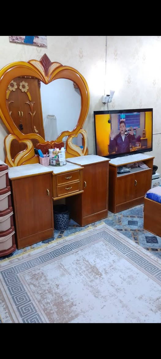 للبيع
***********
