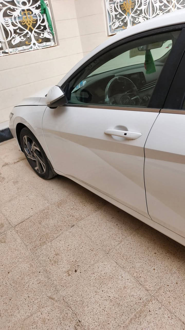 النترا للبيع فقط
موديل 2025 خليجي كوري 

مكينه 2000

مواصفات السياره 1/1

كفاله عامه من شخط ورعصه 

ماشيه 17الف 

رقم بابل بسمي 
الاستفسار ***********

مكاني بابل مركز
