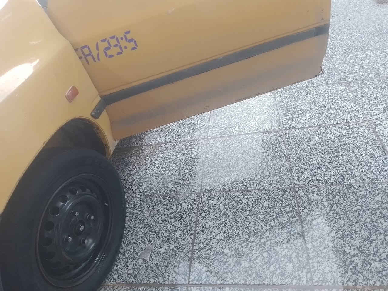 السلام عليكم سياره مديل 2012 جاهزه كرهبيات تخم تاير تبريد عوزه بس غاز والباقي كله شغال السعر 22 مستعجل علا البيعه  الاستفسار ***********
