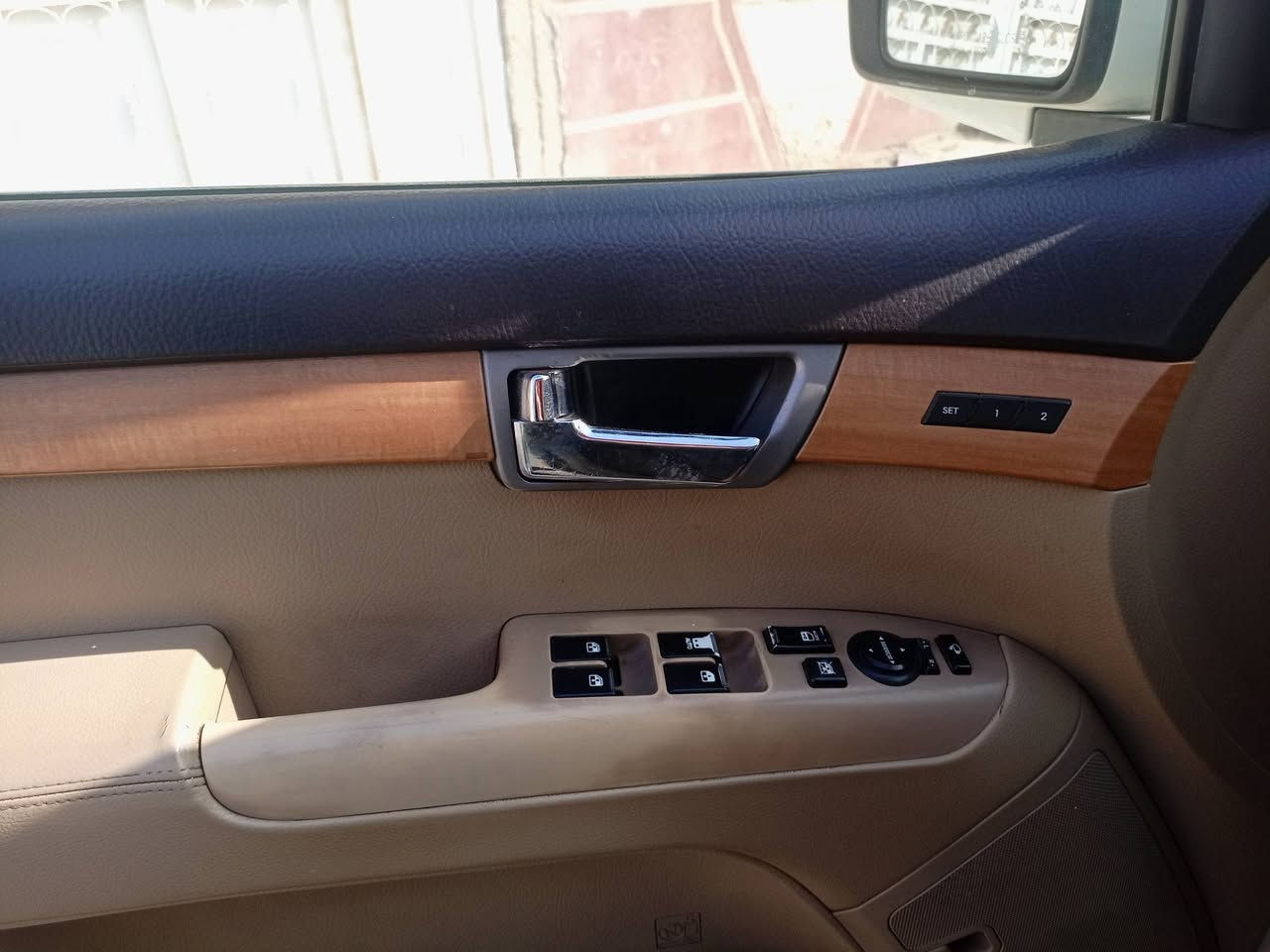 بيع مستعجل السعر نهائي 110,ورقة
كيا موهافي خليجي ابيض رقم بابل مشروع وطني سبعه راكب 2011 
فول مواصفات فتحه بصمة شفط مري قلاب مع البك كهرباء جلد كامرة كشنات كهرباء وتدفئه بالكشنات فور ويل تبريد ثلج حساسات خلفية كير محرك مكفول تخم تاير نظيف جدا
الضرر صبغ جاملغ ايسر خلفي بدون دواخل
العنوان المحمودية *********** 
***********

