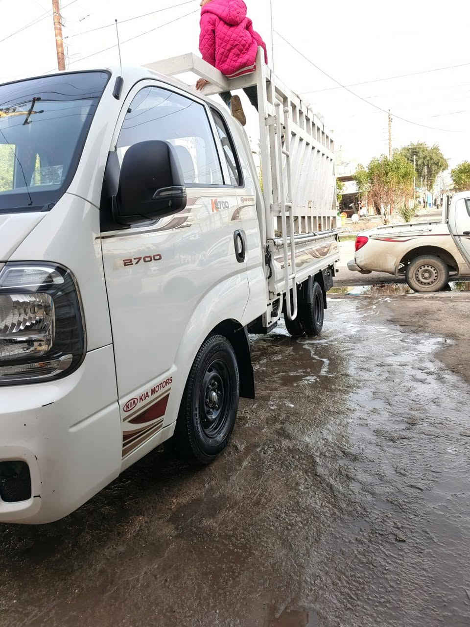 كيا حمل موديل 2020
مكفوله كفاله
ماشيه 98
رقم بغداد باسمي
تحويل ثاني يوم
سعره 130
***********
