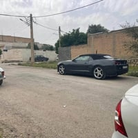 للبيع كمارو 2013 رقم بغداد انكليزي بأسمي حادثها باب السائق صبغ والجامل...