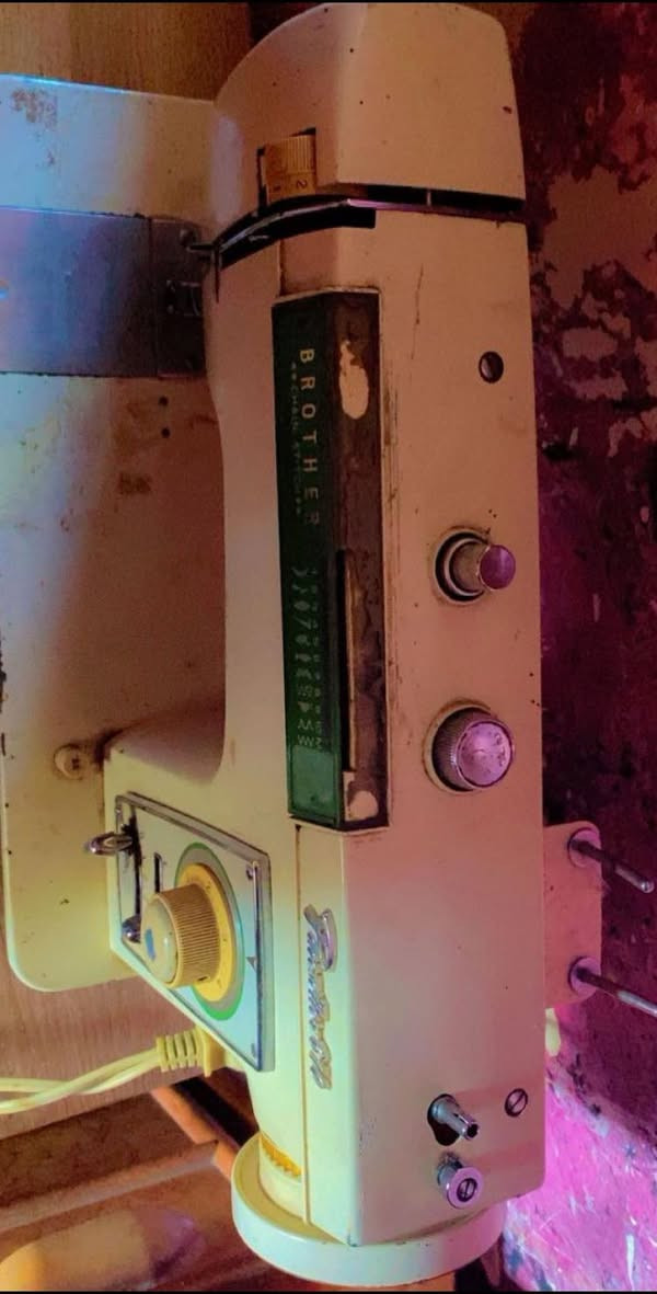 عندي هاي مكينه برذار مستعمله كامت تكسر ابر اريد ابيعه 150


**إذا كنت صاحب هذا الإعلان وتريد حذفه لأي سبب، رجاءا أرسل رسالة إلى الدعم الفني**