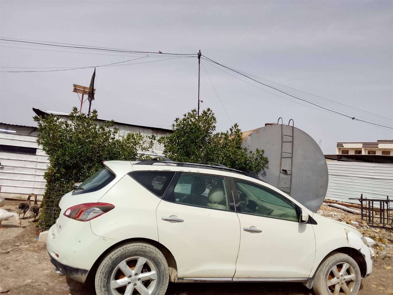 السلام عليكم نيسان مارونه سياره حلوه وناعمه كير جديد تبريد فقط نقص غاز كمبريسر جديد منظومه جديده عوزها مشط تعبان ومكينه كازكيت تحويل مباشر سعرها 45ورقه وبيها مجال للشراي مكاني بغداد قرب علوة الرشيد رقم الهاتف ***********ابوصالح الاسدي
