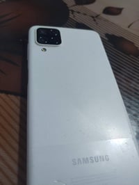 سامسونج • نضيف • شاشة مكسورة