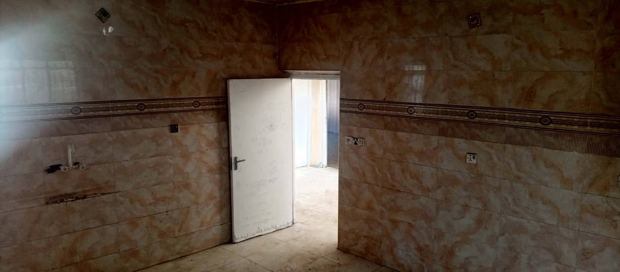 بيت للبيع
المساحه 300 م طابو
الموقع شويخيرات خلف اسواق السعدي
يتكون من استقبال وغرفه نوم وهول مطبخ وصحيات
للتفاصيل اكثر الاتصال على الرقم ***********
