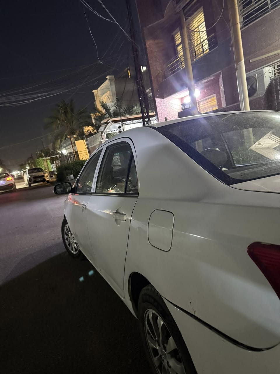 بي واي دي جي ثري ٢٠١٥ ماشية١٣٤الف السعر٤٦ورقة وبيها مجال العنوان بغداد الشعب***********
