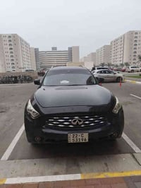 انفنتي fx35 2011 للبيع او المراوس فول مواصفات بيها بس الجاملغ مال السا...
