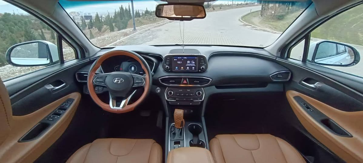 هیۆندای سنتافی 2020 امریکی
بصمە بصمەی سەر هەردو دەرگای پێشەوە
ئۆتۆ ستۆپ ئۆتۆ هۆڵد
ئۆتۆ ترافیک تحدید سورعە
خەتی جادە  دژە خلیسک
کوشن کارەبایی و هیتەر 
۷۲۰۰۰ کیلۆمەتر ڕۆیشتووە.
بەناوی خۆمەوەیە 
 سەنەوی مانگی ۱۰ ی ۲۰۲۷ بەسەرئەچێت. 

سعر : لە کۆمێنت داوای بکە ڕاستەوخۆ بۆت دێت 🤖 

لە پێشەوە بەرکەوتنی هەیە و بۆنیتەکە
 یەک تۆز بۆیاخە (سونەر دانراوە). 
ئێرباگ سیستمکراوە. 

ژمارەی خاوەنەکەی 
***********
