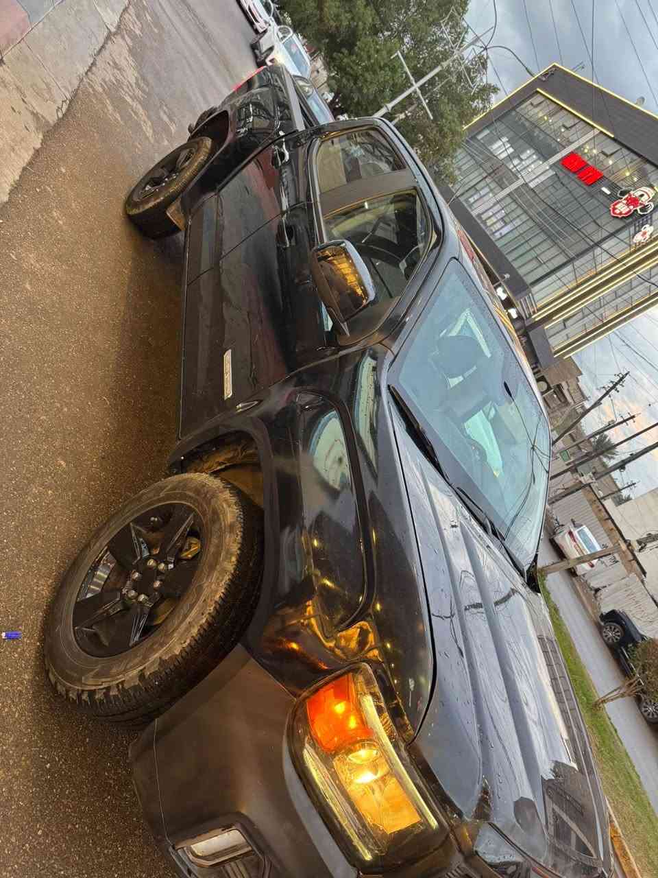 جمسي كانيون مديل 2022 بيها قطعه وحده صبغ جاهزه من كل نقص مكانها بغداد باسمي السعر 245 وبيها مجال للاستفسار ***********
