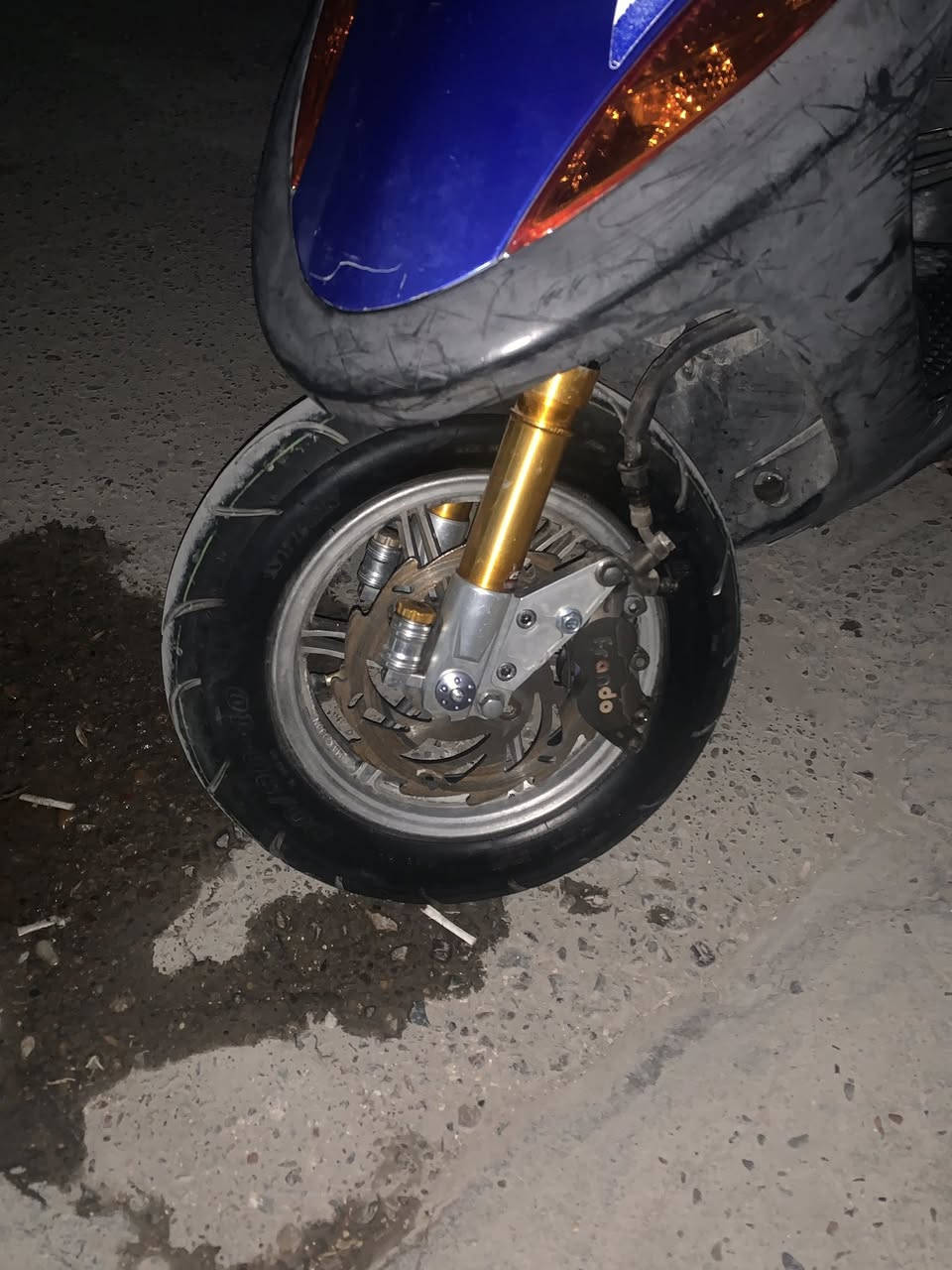 سلام عليكم ماكس عدله للبيع دراجه مكينه بلاد مملعوب بيه جيب الف فيتر وفحص بيه تزويد خارجي فقط 

صدر جمسي اصلي🧡
دبل خلفي بطل اصلي🧡
فج وفلنجه اصليات🖤
وياله نجمه اصليه 🩶
صالنصه تتمارك اصليه 🩶
شيال ار جي اس اصلي 🩶
كلجات رياضي 💙
قطره دهن اصليه 🧡
اشاير اربع ولفات 🧡
دراجه تاكل شارع اكل 
مكاني بغداد الدوره ابو دشير 
رقمي ***********
