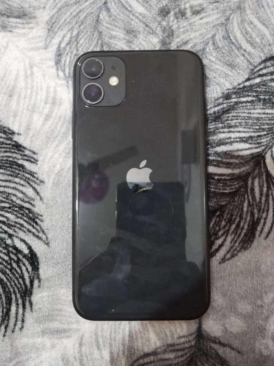 ايفون ١١ عادي
بطاريه ٩٢ بلاديه فقط مرفوعه
ذاكره ١٢٨
امريكي
تشتغل شريحه وبصمه وكلشي بي
وهاي بي شاشه حمايه هيج لونها يعني ممبدل شاشه
السعر ٣٥٠ الف جهاز بلادي ونضيف
للاستفسار الاتصال على الرقم ***********
العنوان الفلوجه حي الشهداء
