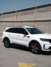 سورنتو ٢٠٢٣ • ٤ ستندر ٢٥٠٠ • بحالة الزيرو