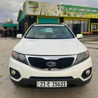 کیا سۆرینتۆ 2012  فوول مواسەفات  بەس کوشن کارەبای نییە فول مواسەفاتە س...