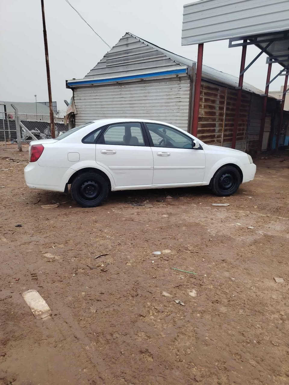 السلام عليكم اوبتره موديل ٢٠٠٩بسم كردي وكاله تحويل ماعنده مشكله السياره جاهزه مكينه وكير حداده تخم تاير تبريد جاهزه للخير بيها البنيد مبدل فقط مكان السياره الديوانيه.  السعر ٦٣.   رقم الهاتف ***********
