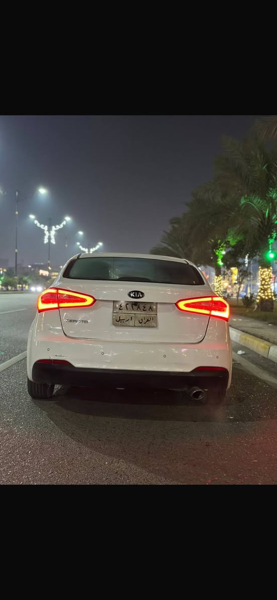 سيراتو مديل 2016
فول مواصفات عده البصمه والجلد 
حساس امامي خالفي 
لد امامي خالفي 
تبريد امامي خالف 
مكينه 1600
خمسة ويلكب  
تبريد شغال 
عليه ادامه بانزين كامله بخاخات مجالو بلكات كله كامله  عبوه مبدله كله 
منظومة ماي كامله مسويه حته الراديتر مبدله  
حداديه كله كامله ماعيزه كلشي 
تخم تاير جديد 
تريد الويل العادي تريد الويل كب ابكيفك 
السياره جاهزه
 حادث بالجاملغ الوره لحد الباب لخلفي ومصبوغه صفحه كامله
البيبان مبدله والجماملغ الامامي مبدل 
رقم التلفون ***********
السعر 113
