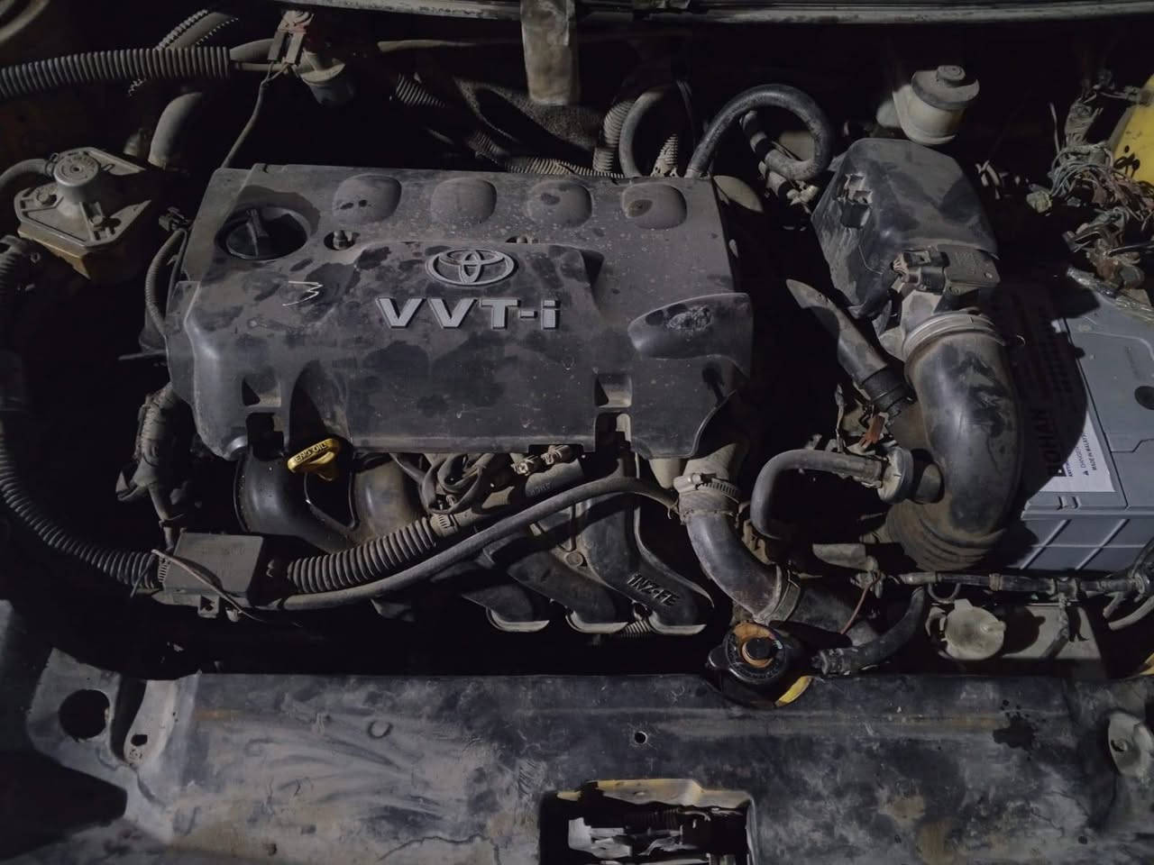 ((بلاشششش)) بسعر تلفون
السلام عليكم سيارة جيلي موبل موديل 2010 أوتوماتيك كير ومكينه ففتي (vvt) ياباني يعني ماكو توكفك بشارع سيارة كاملة مكملة أي نقص ما بيها تخم تاير جديد 
صدر أمامي خلفي جديد 
السيارة بيها منظومة غاز 
كهربائيات كلها شغالة لايت عالي ناصي بك لايت اشاير جام يصعد وينزل سنتر لوك 
سنوية عضم عاج 
راعيها يريد تحويل 
السعر :  13 ورقة وبيها مجال 
العنوان :بغداد الشعب شارع الصحة
الرقم: ***********
