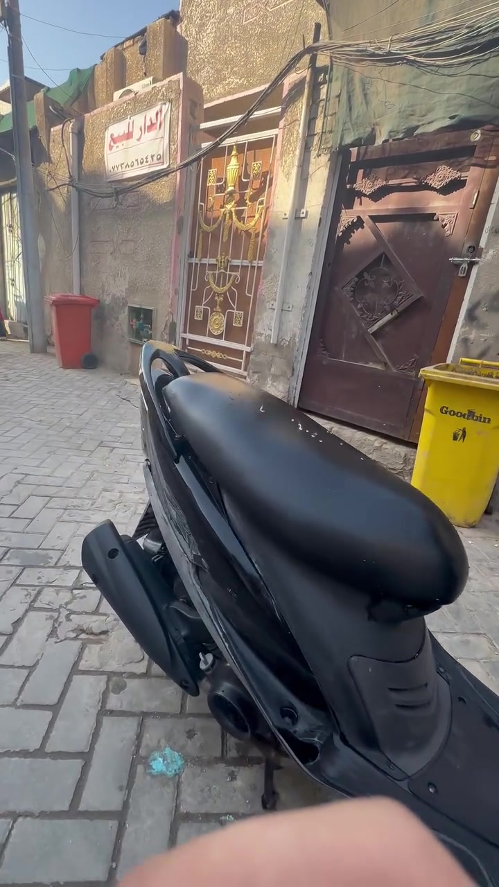 سلام عليكم ماكس عدلة لبيع مكفولة من كلشي سعرهة ٨٠٠وبيهة مجال ***********
