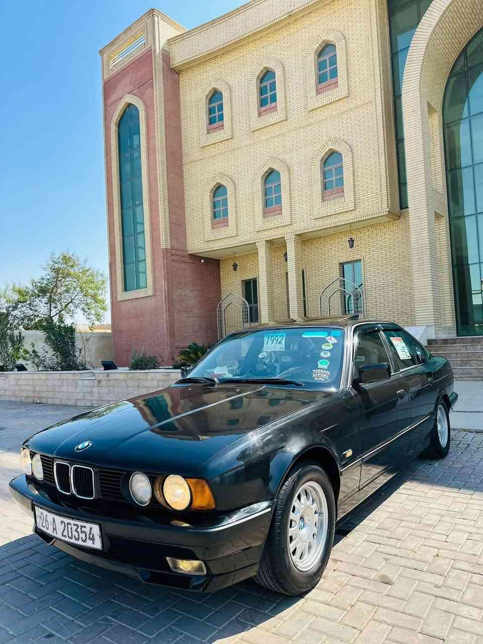 السلام عليكم
للبيع BMW موديل 1992محرك مسكر كير اوتماتيك بحاله جيده جدا محرك جيد جدا صدر امامي خلفي جديد تخم تاير جديد سنتر لوك سلايت طكتين شغال السياره مصبوغة عام جماليه فقط رقم صلاح الدين دولي تحويل اي مكان يعجبك سنويه منافذه هزه جديده تبريد وي السويج سياره بلاديه واحلى من الصور السعر 70 مكان السياره بغداد حي الجهاد للاستفسار الاتصال على الارقام
*********** واتساب
***********  اتصال
