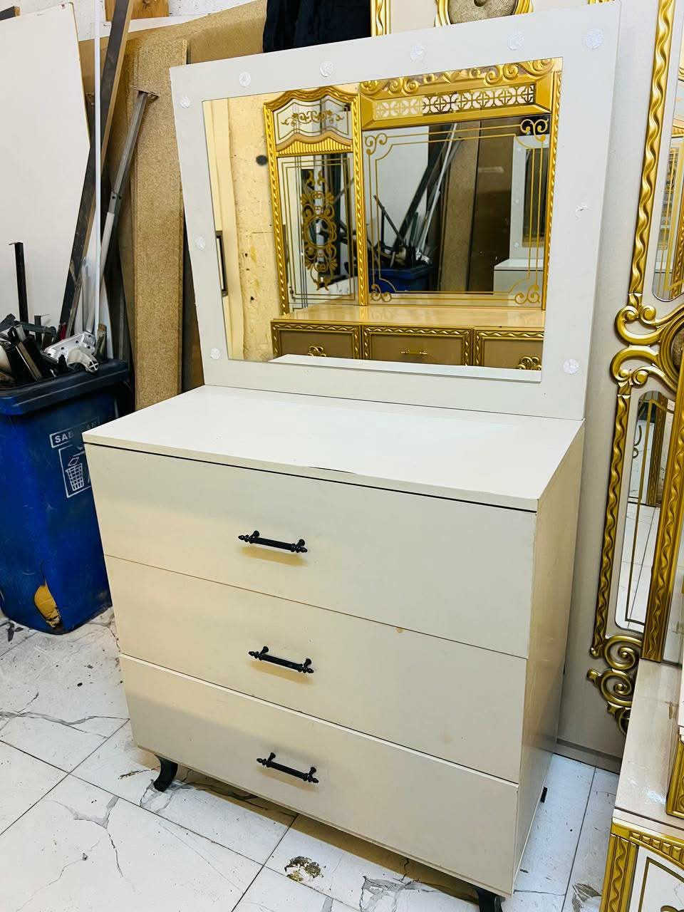 غرفه نوم تركي 🇹🇷 
5 قطع ابواب نضافة 90 💯 
سعر 500 مع شد ونقل مجاني


**إذا كنت صاحب هذا الإعلان وتريد حذفه لأي سبب، رجاءا أرسل رسالة إلى الدعم الفني**