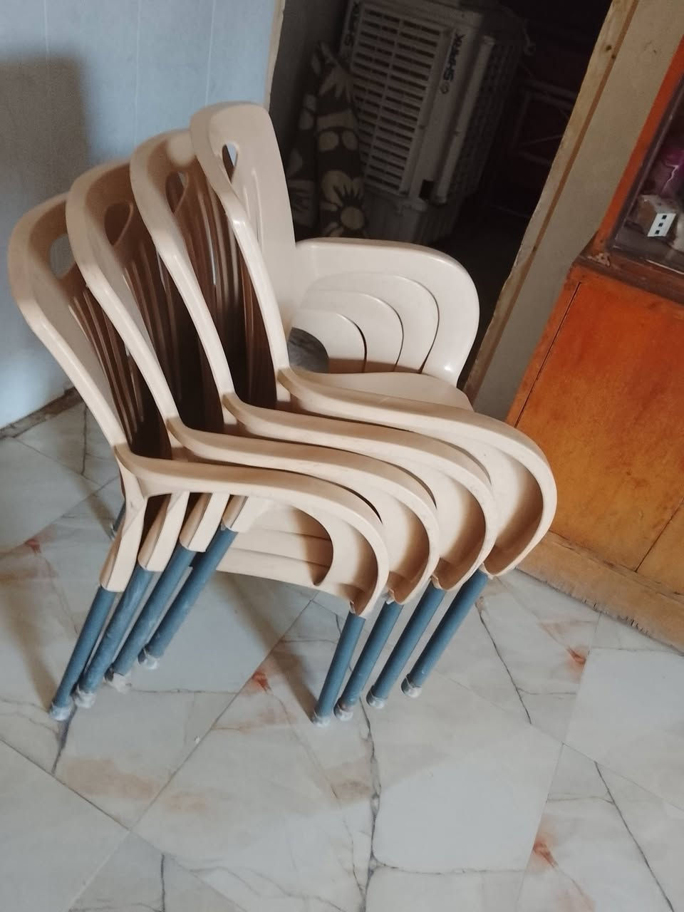 غراض البيع


**إذا كنت صاحب هذا الإعلان وتريد حذفه لأي سبب، رجاءا أرسل رسالة إلى الدعم الفني**
