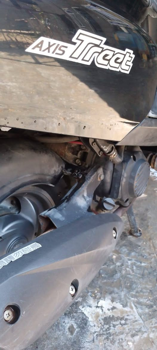 للبيع دراجه اكزز كفاله عامه من كلشي الدراجه كلها امختمه استعمال قليل مال بيت عنوان حله ***********
